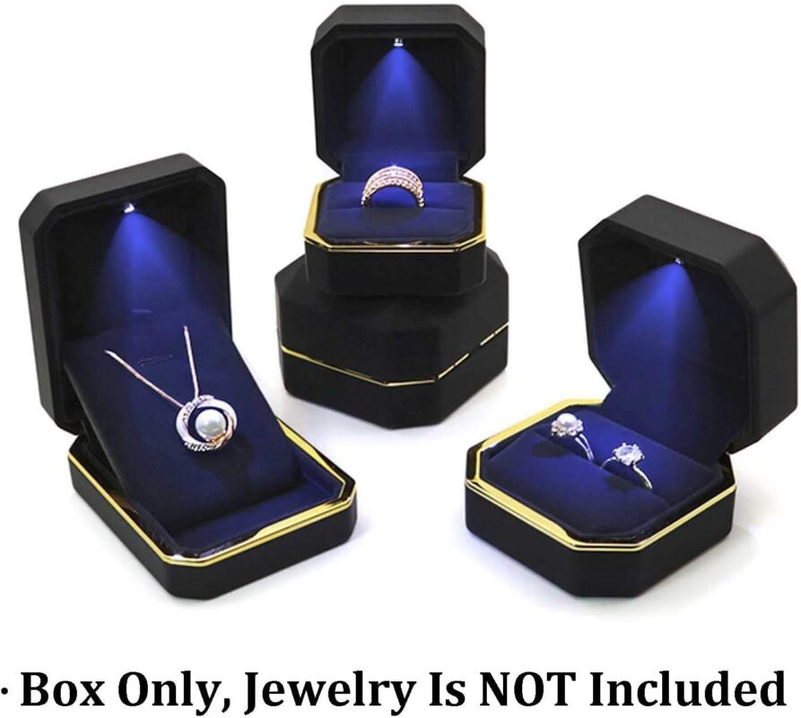 Engagement ring box